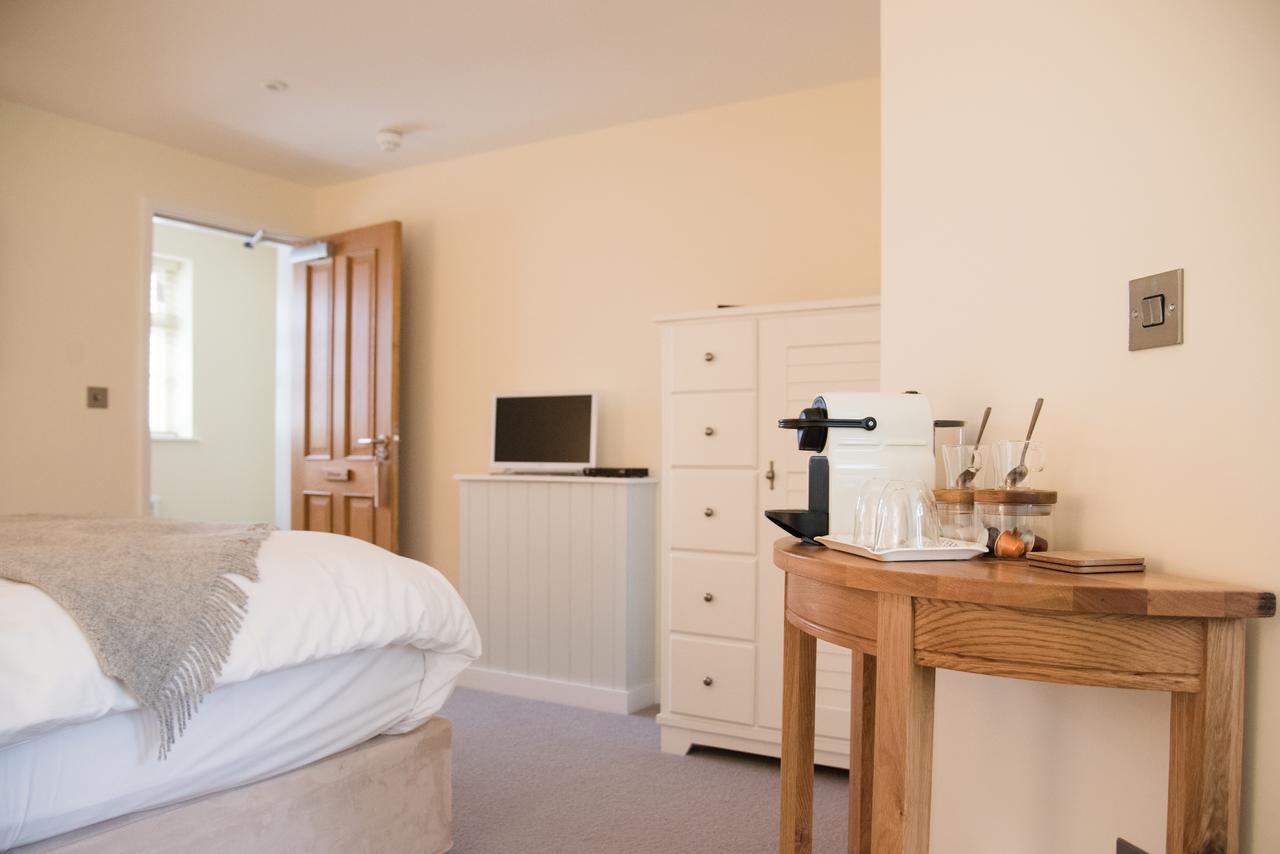 The Turtley Corn Mill Hotel South Brent Buitenkant foto